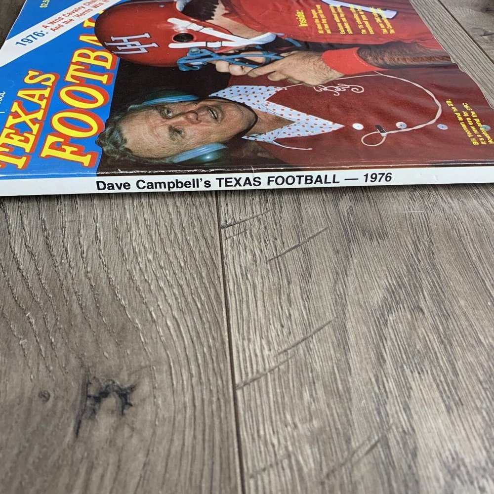 1976 Dave Campbell's Texas Football Magazine Bill Yeoman Houston U Houston - Picture 3 of 8